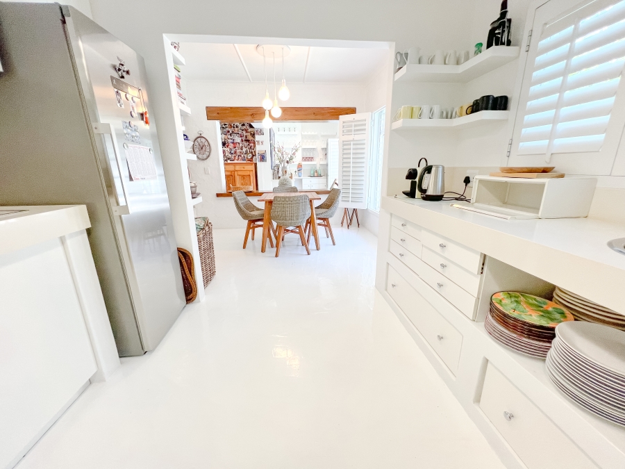 To Let 5 Bedroom Property for Rent in Seaside Longships Western Cape